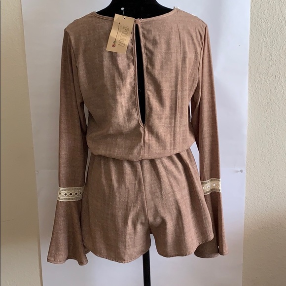 Romper - Picture 2 of 2